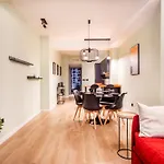 Apartamento B Cube By Mimood Aparthotels