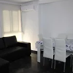 Carrer de María Montessori