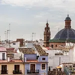 Travel Habitat Ático Ciutat Vella.