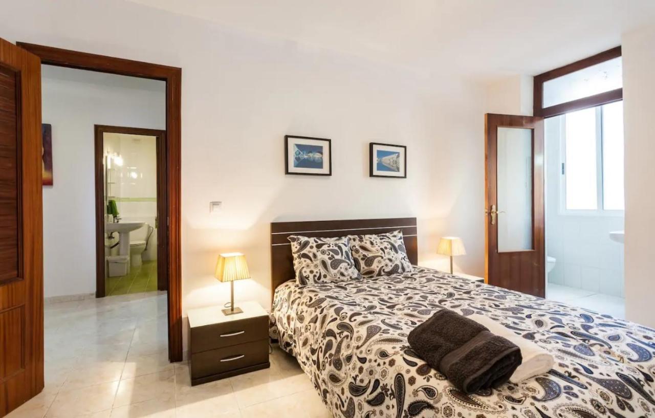 Spacious, Bright Next To The Old Town *