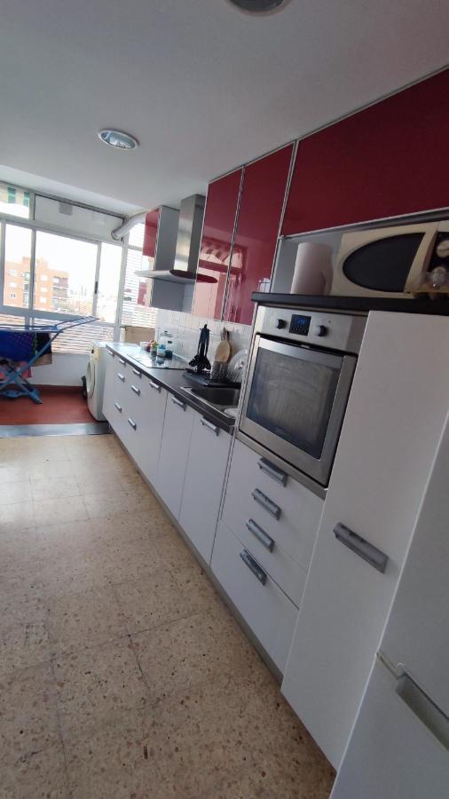 Habitación en casa particular En Alquiler En Piso Compartido