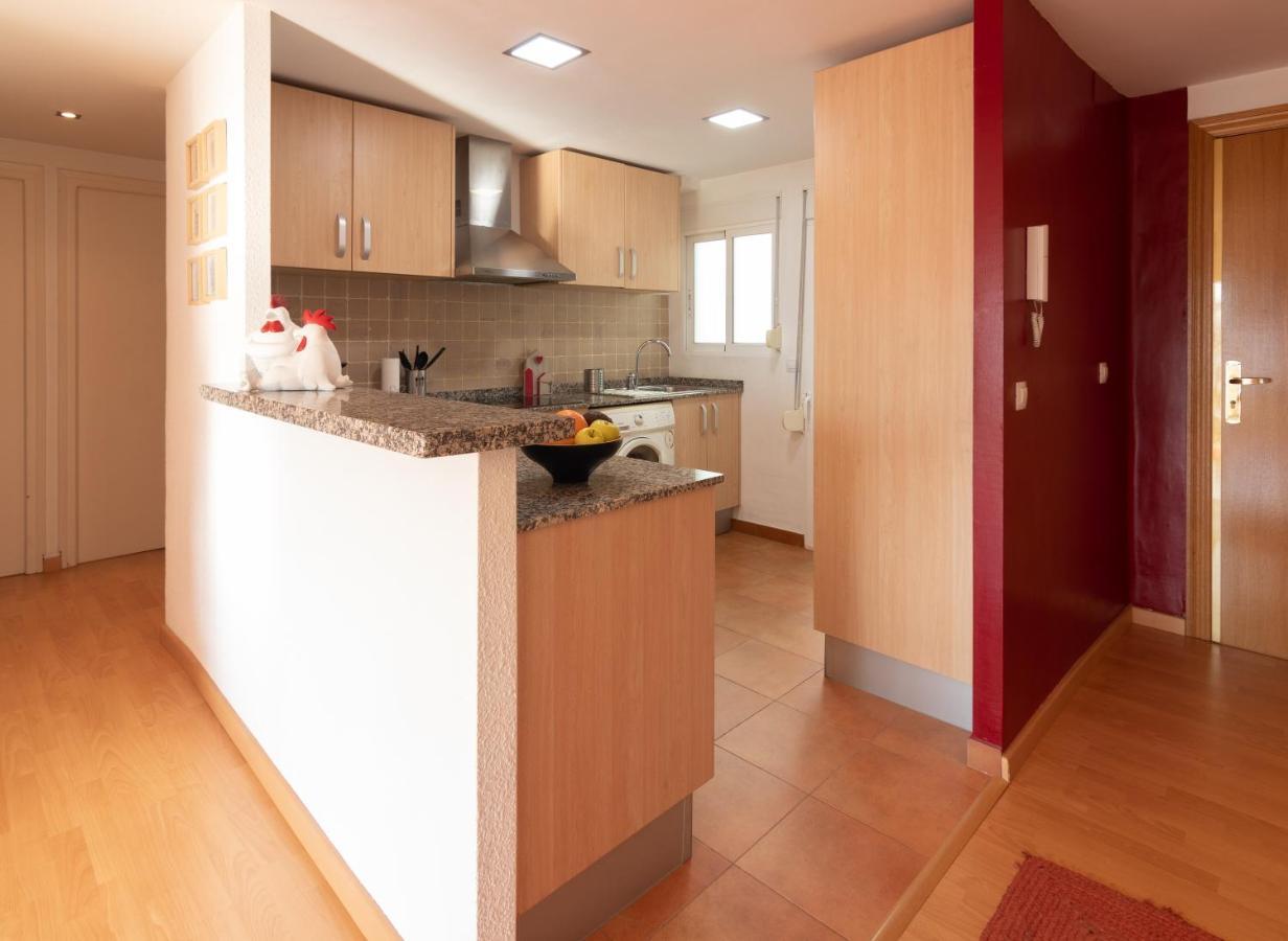 Luminoso. Comodo. Acogedor. Wifi. Junto A Ave Valencia