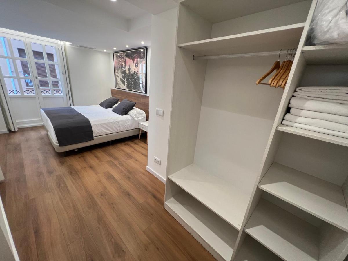 Aparthotel Old Town Flats Casa Del Bisbe *