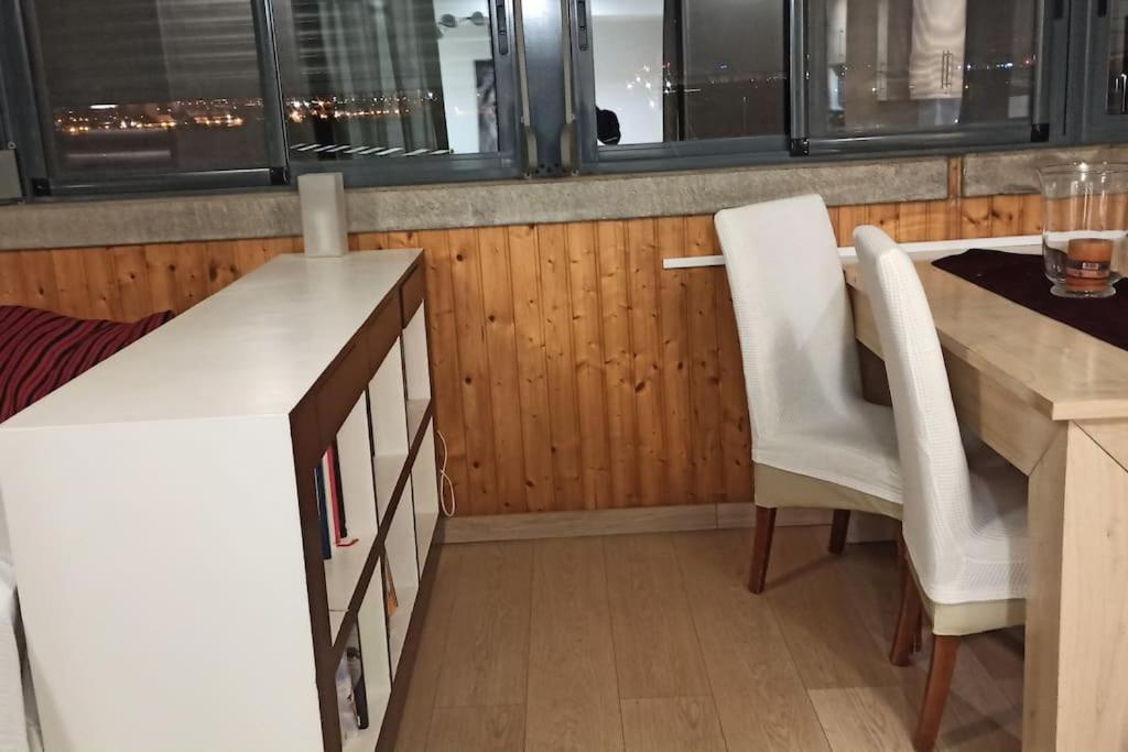 Apartamento Atico En Paiporta Con 2 Grandes Terrazas Valencia