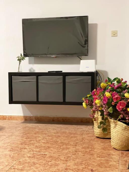 In Spacious Flat In