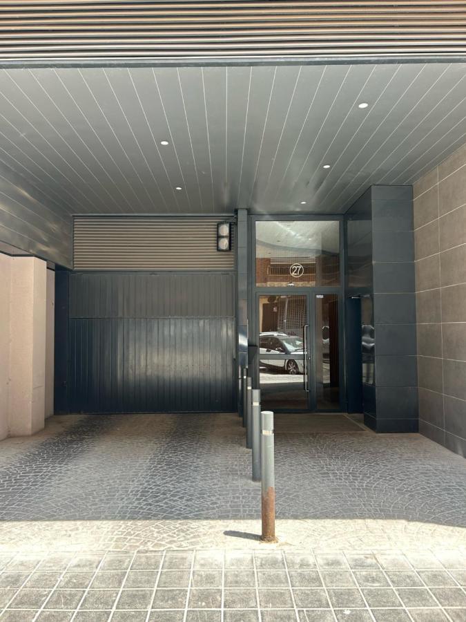 Apartamento Hogar Moderno Cerca De Casco Antiguo De *