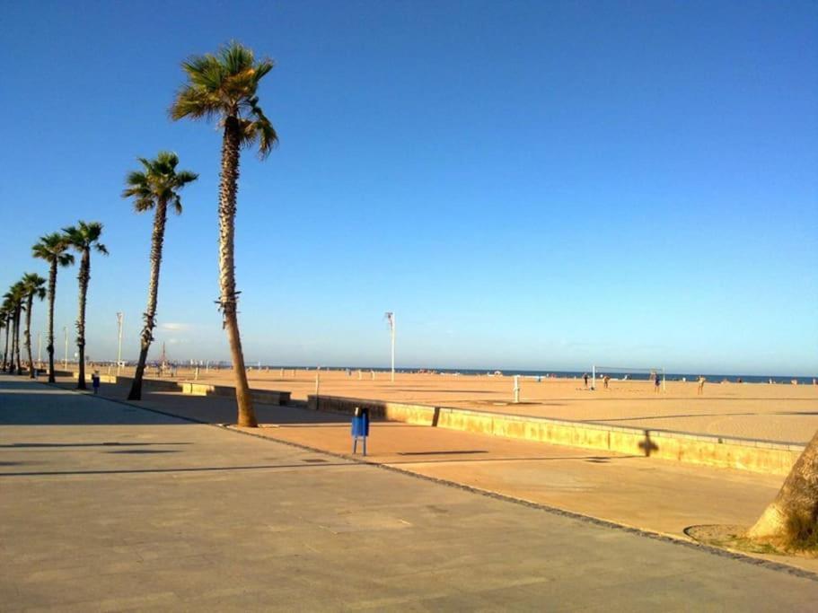 Frente Al Mar En Playa Patacona Apartment