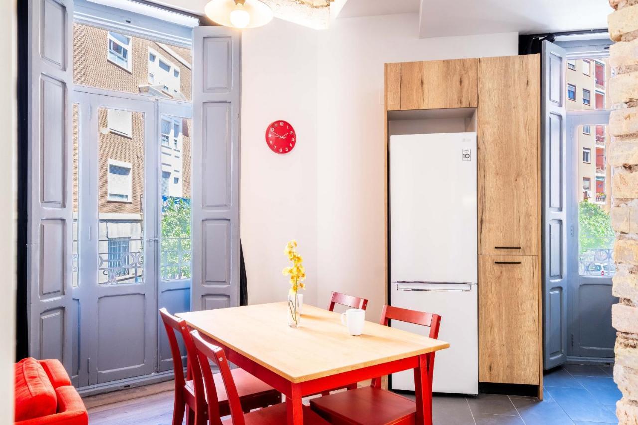 Apartment Quality With Homely Decor Valencia