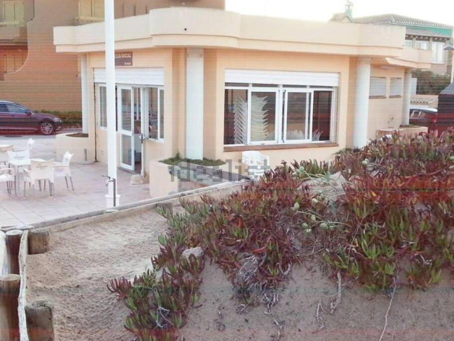 Adosado En La Playa De El Perellonet Con Piscina, Pista Tenis