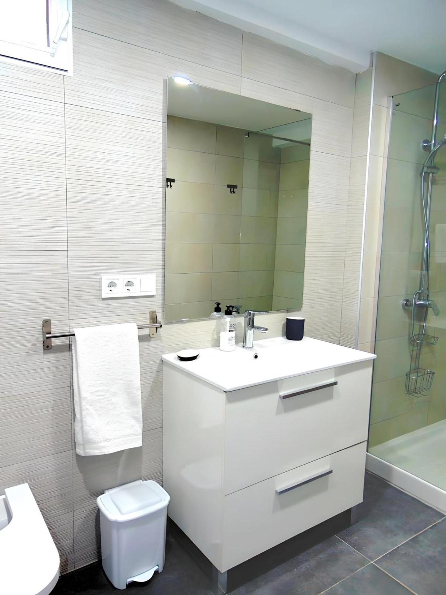 Apartamento Precioso Piso En Cabanyal Junto Playa Arenas