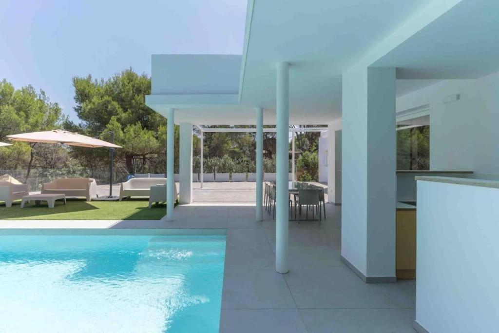 Calma Villa. De Lujo, Jacuzzi Y Piscina * Valencia