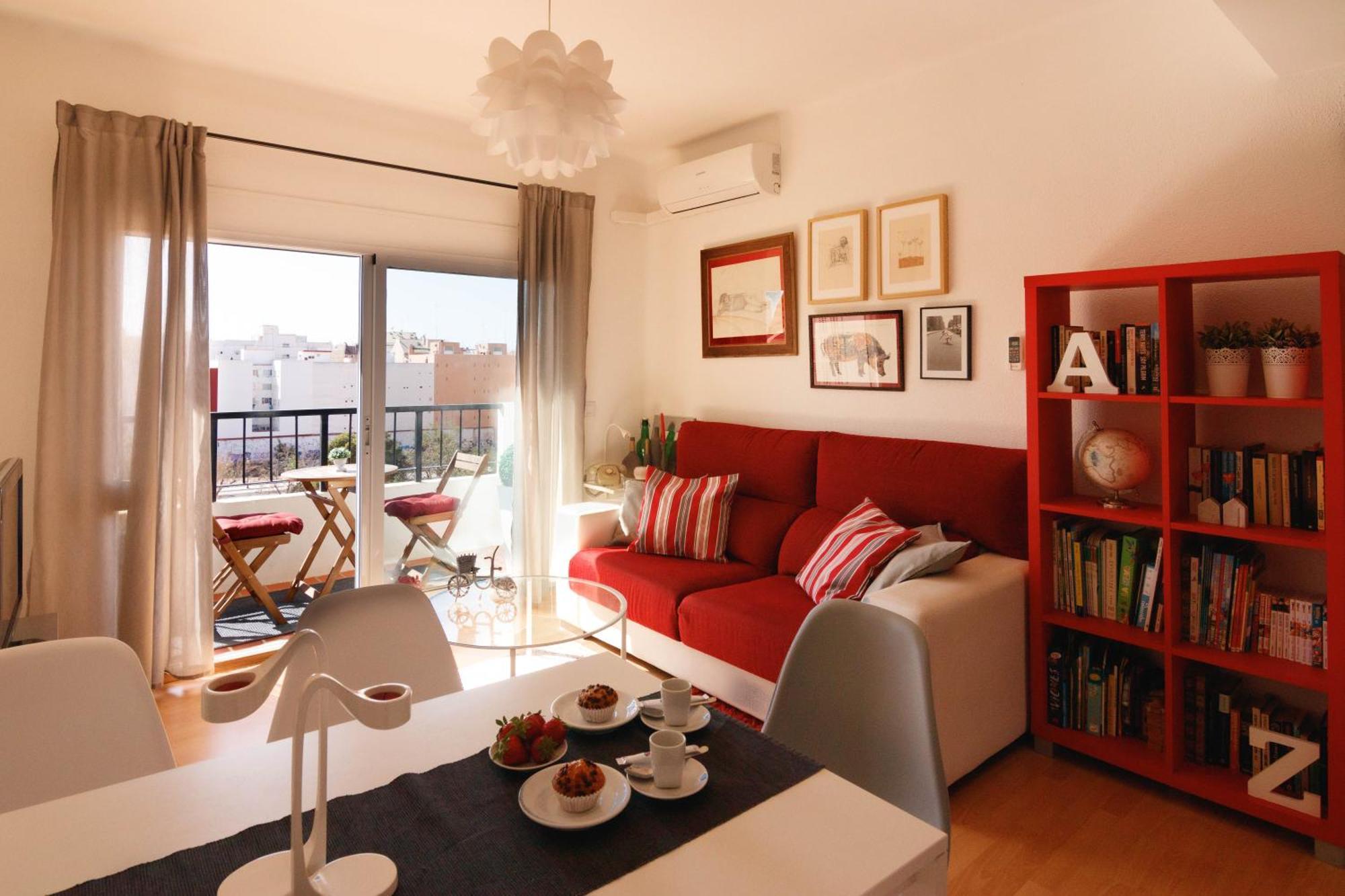 Luminoso. Comodo. Acogedor. Wifi. Junto A Ave *