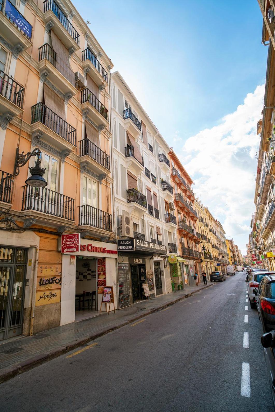 Atico Con Terraza Y Jacuzzi En El Centro Apartamento *