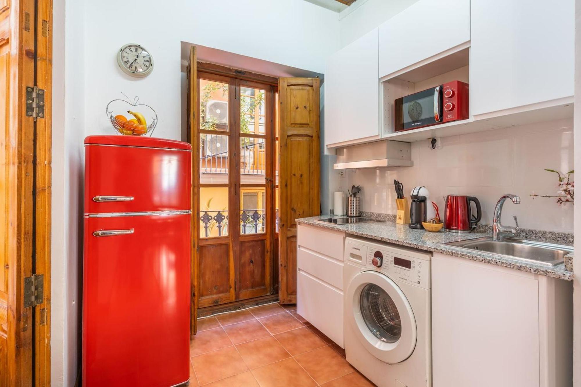 Cerrajeros Market Apartment