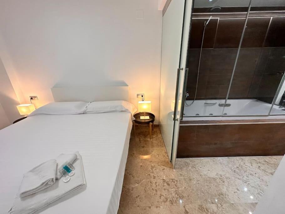 Apartamento Amplio Y Lujoso Con Vistas