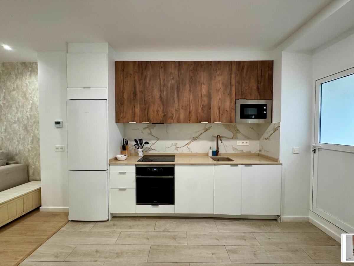 Reino Vlc - Centrico Y Amplio Piso Apartamento Valencia
