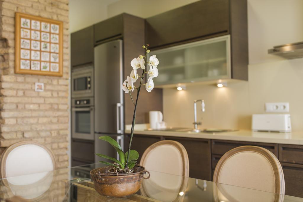 Apartamento Sueca With Terrace Ruzafa Mid-term Valencia