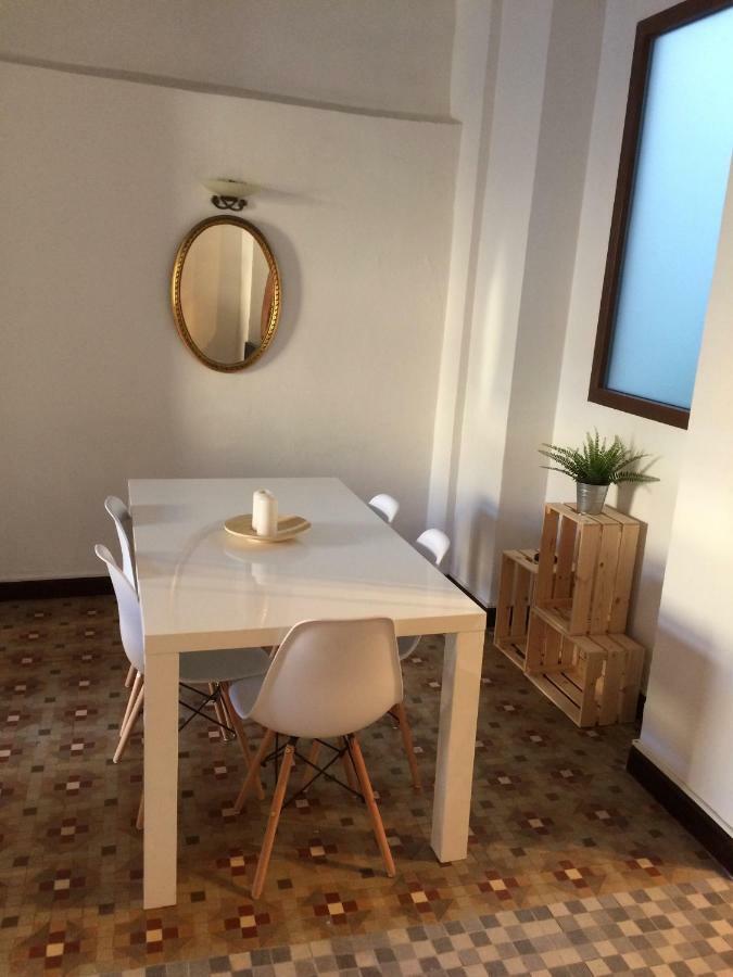 Luminous Attic Down Town Apartamento