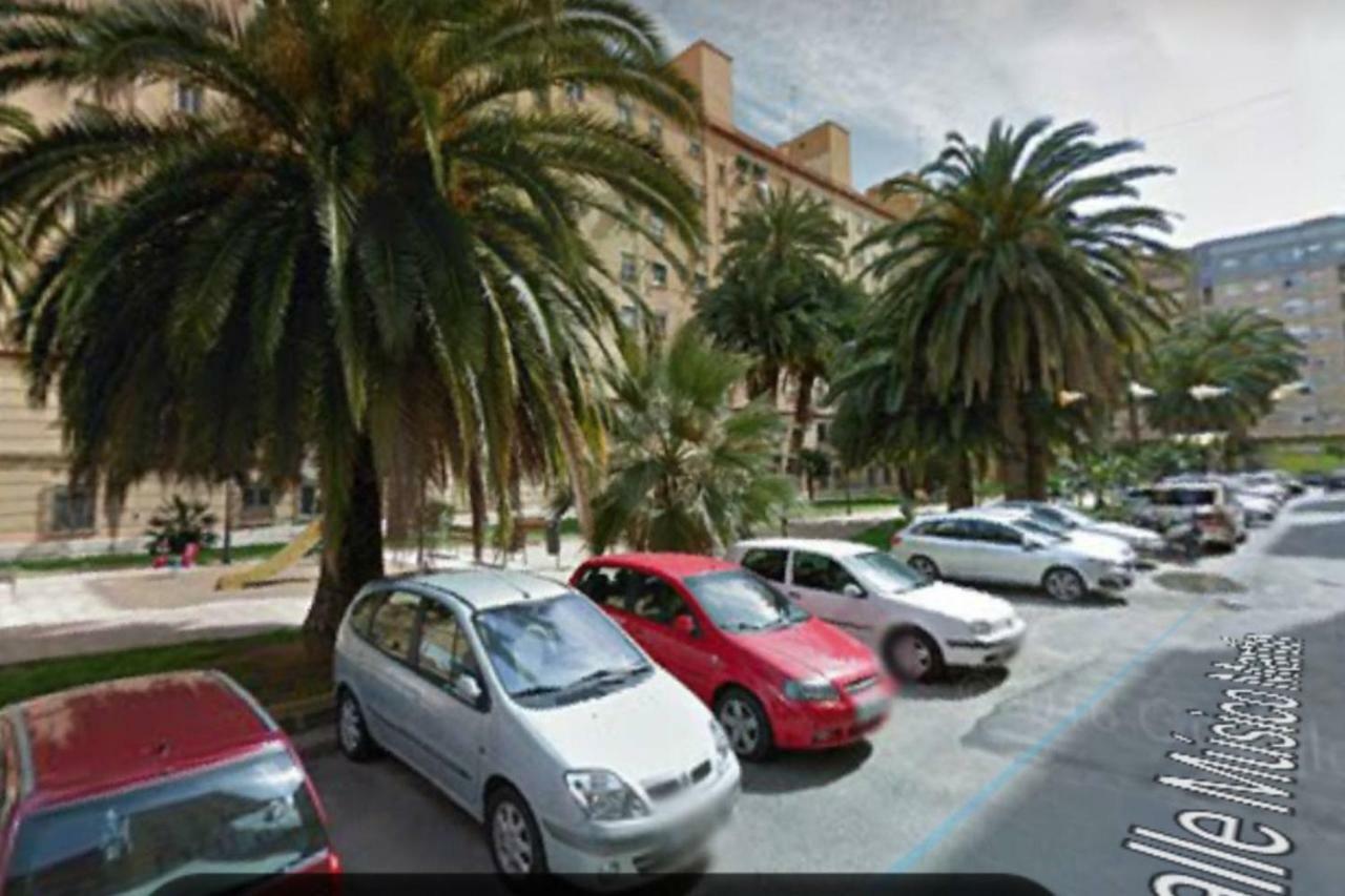 Apartamento En Universidad Y Cerca De La Playa Apartment