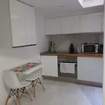 Santos A