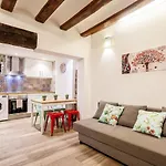 Lovely Duplex In Old Town