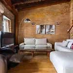 Lujoso Duplex en el Corazón de Valencia