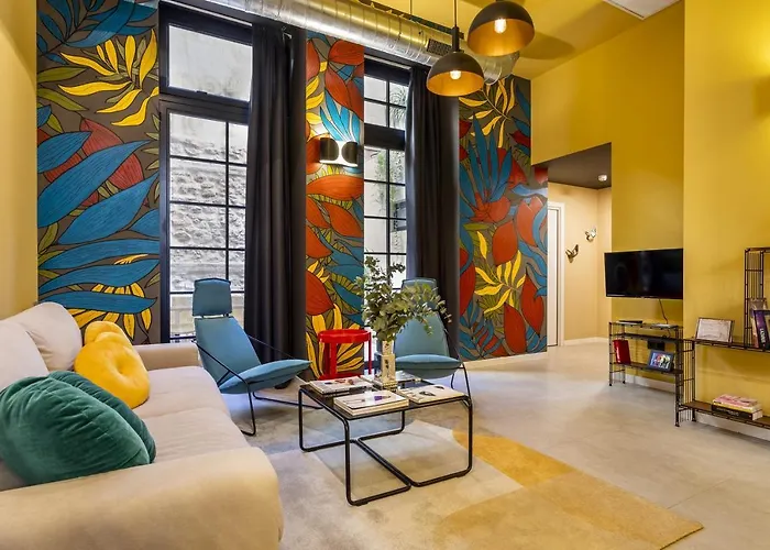 Amazinn Places Evi Apartments
