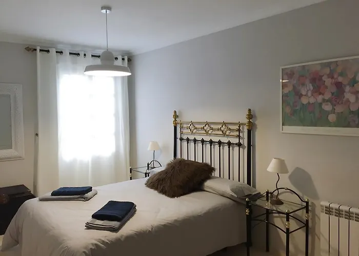 Felipe Valls Apartments