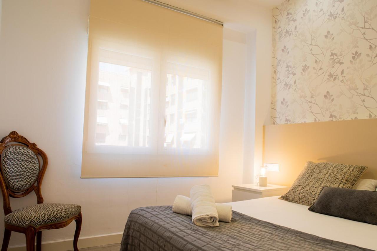 Florit Flats - Cabanyal 3 Bedroom Wifi Ac Terrace Penthouse Apartamento Valencia