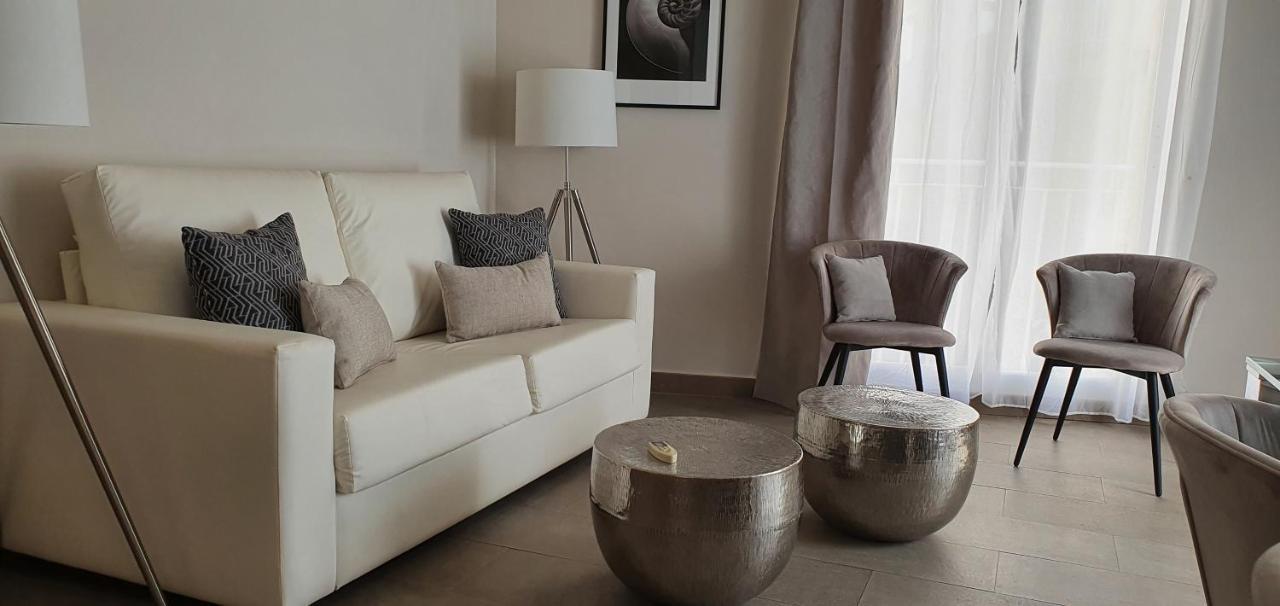 Md Balmes Market Mid Term * Valencia
