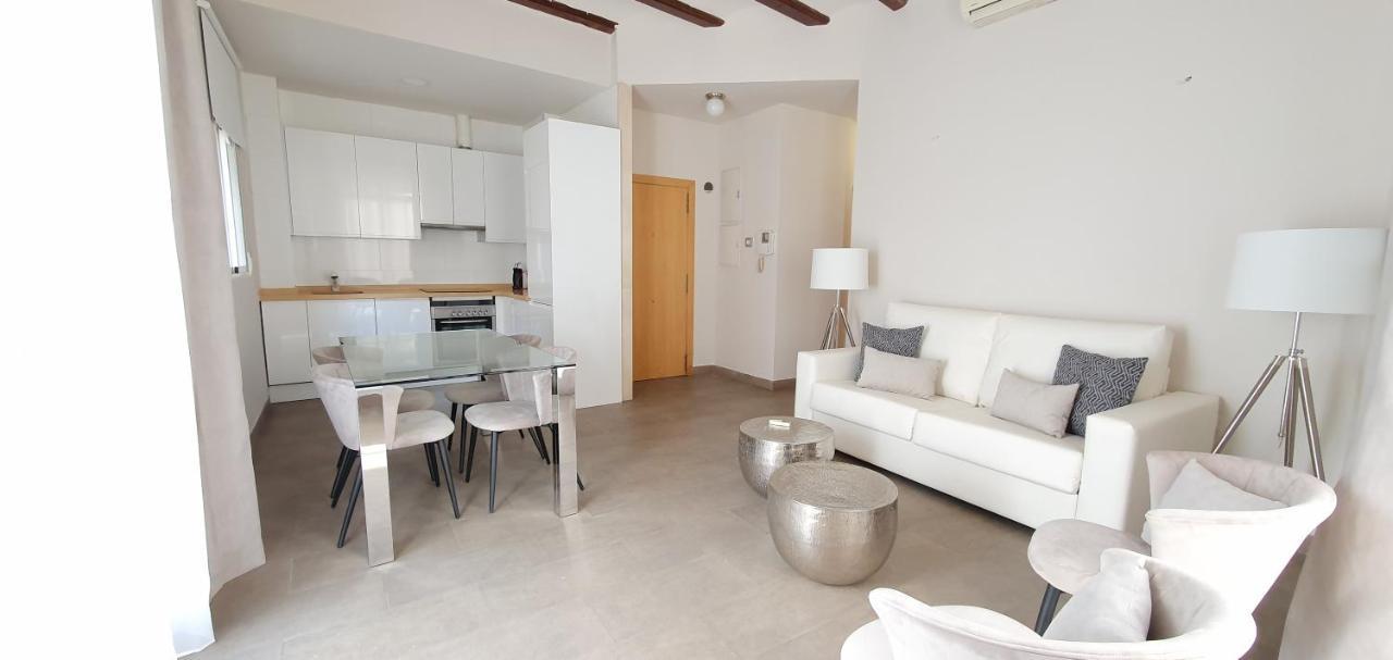 Md Balmes Market Mid Term * Valencia