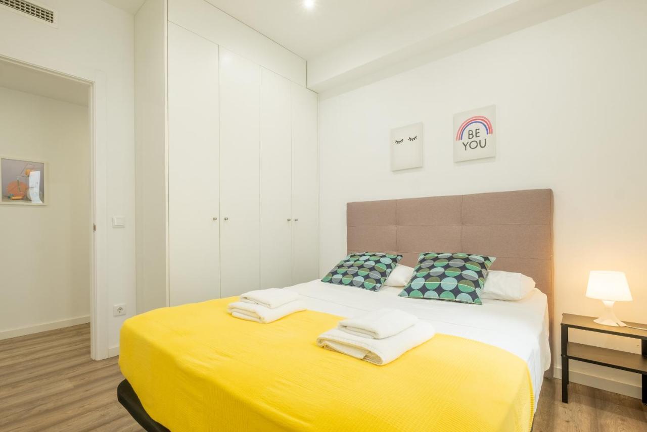 Modern, Stylish With Balcony Valencia