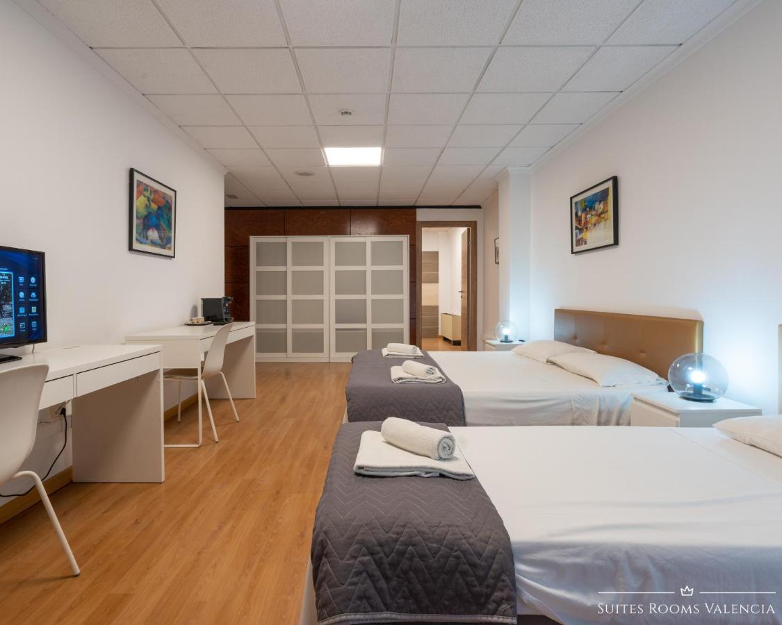 Suites Rooms Valencia Guest house