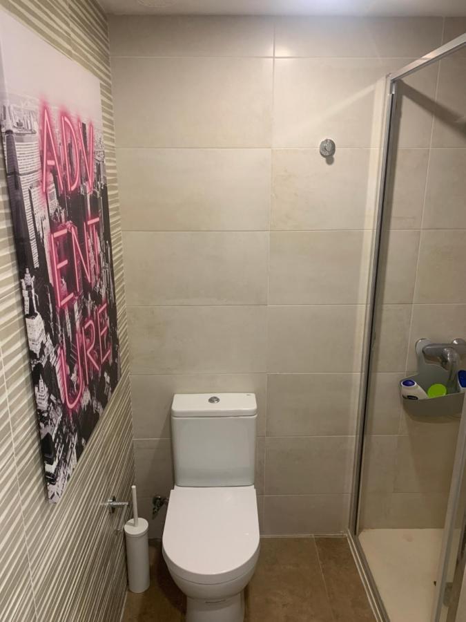 Campanar With Private Bathroom Habitación en casa particular *