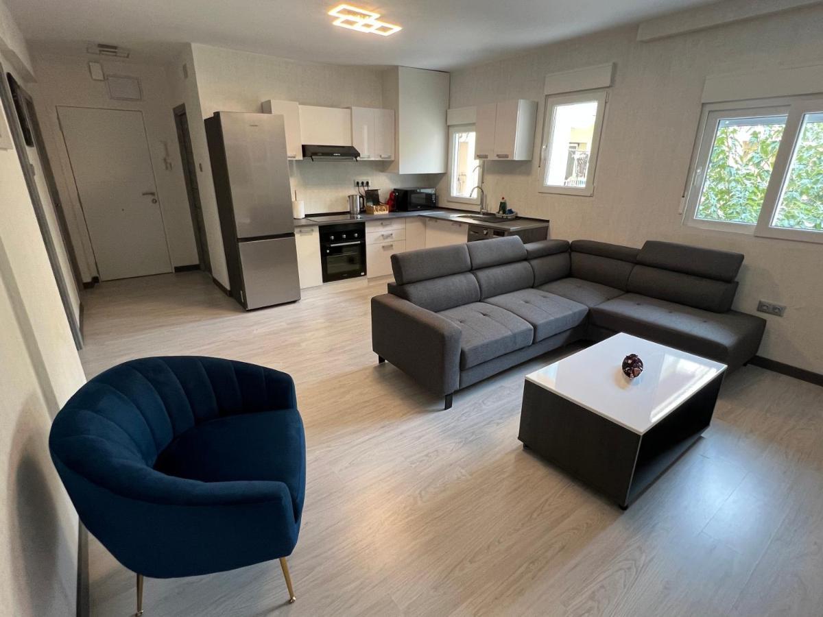Cozy Side 2bd Apartment, 150m To The Apartamento *