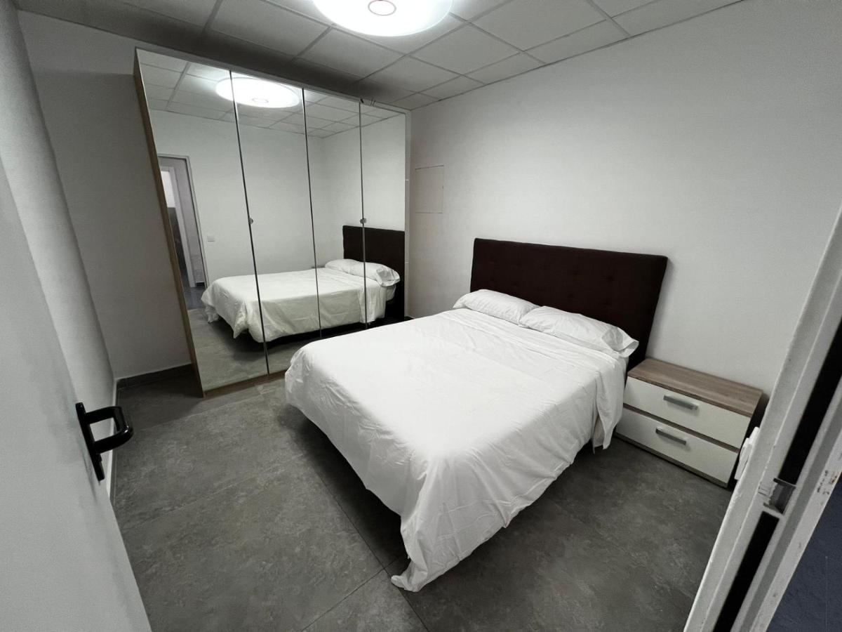 Rmn Tourist Apartamento Valencia