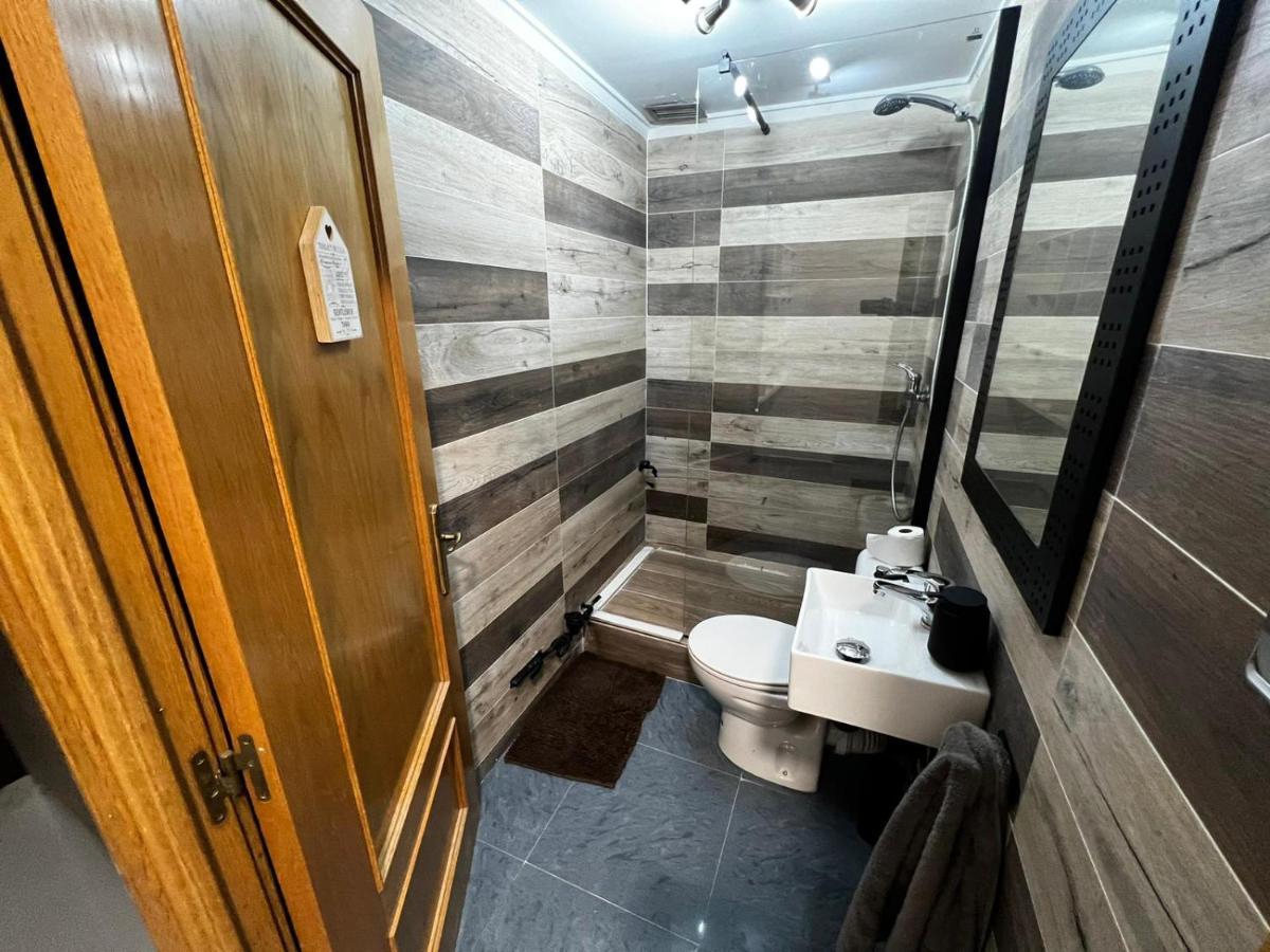 Rmn Tourist Apartamento *