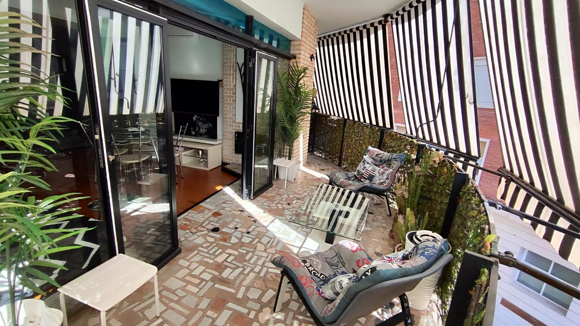 Apartamento Terrasa De Mercado *