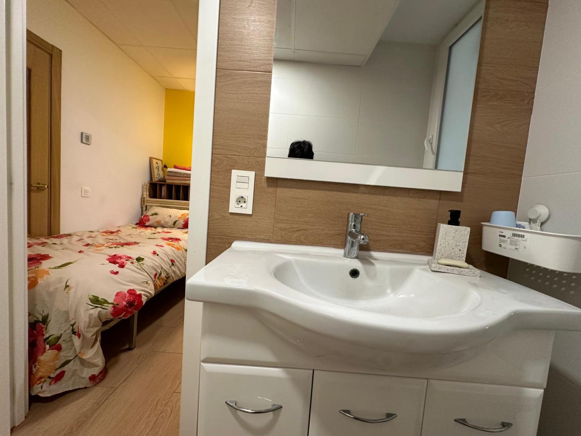 Mirador 2 Del Mercado - Con Bano Privado En El Centro De La Ciudad Vella *