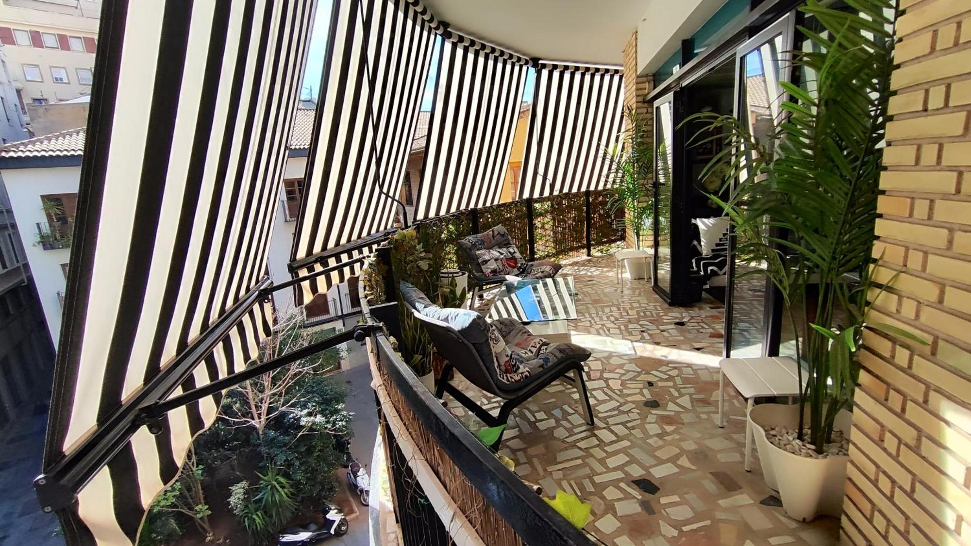 Terrasa De Mercado Apartamento Valencia