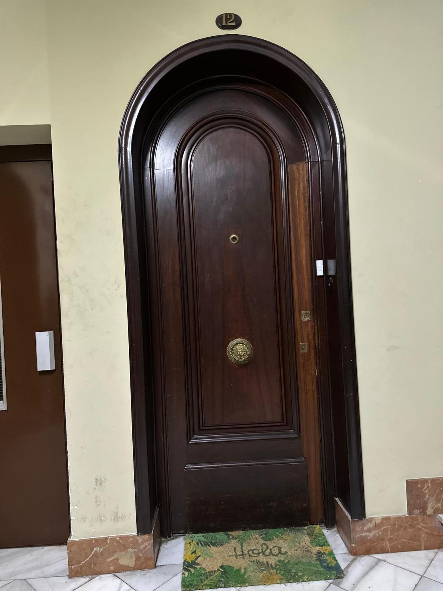 Mirador 2 Del Mercado - Con Bano Privado En El Centro De La Ciudad Vella *
