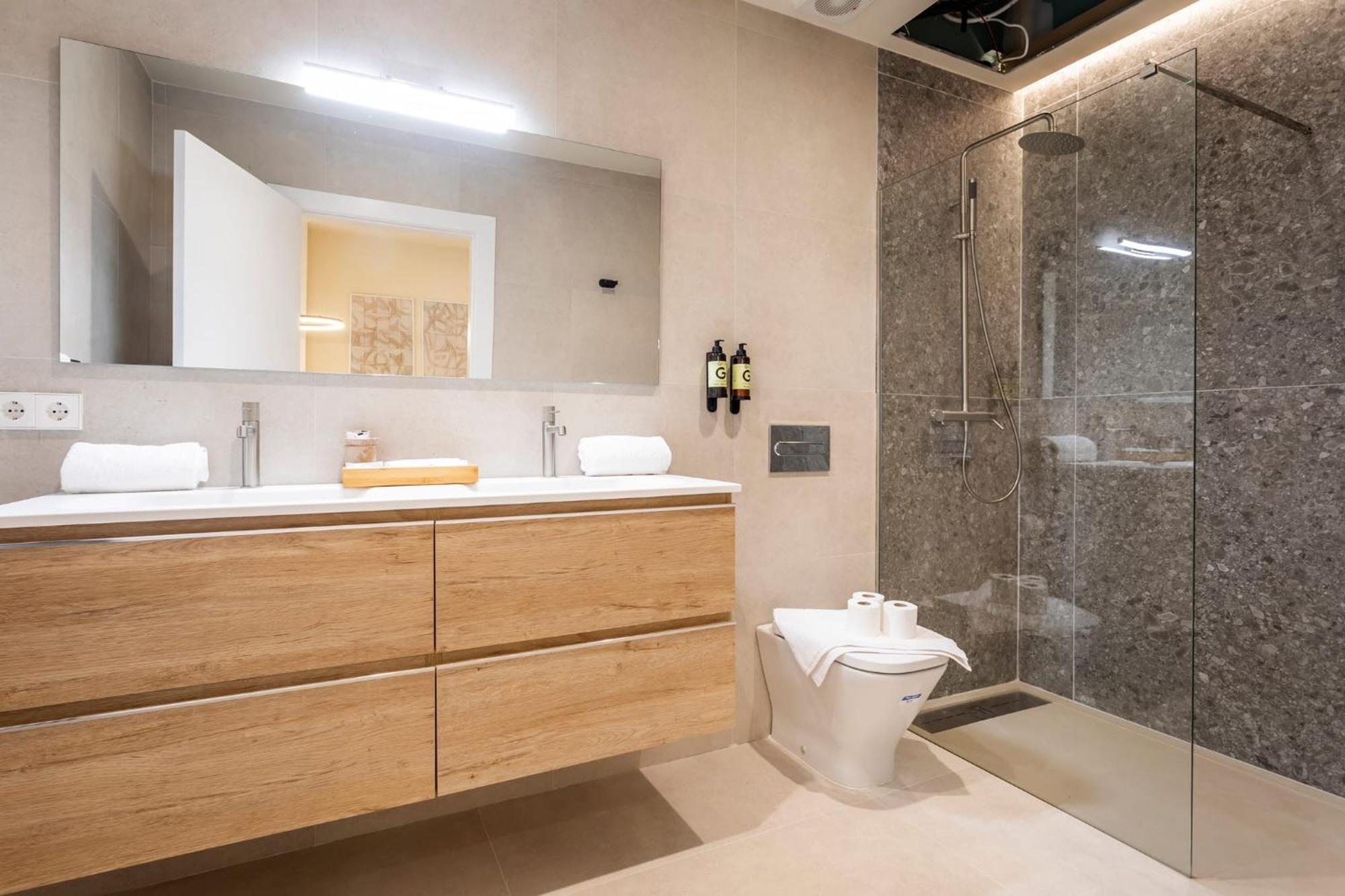 Apartment North Station Pen-suites Valencia