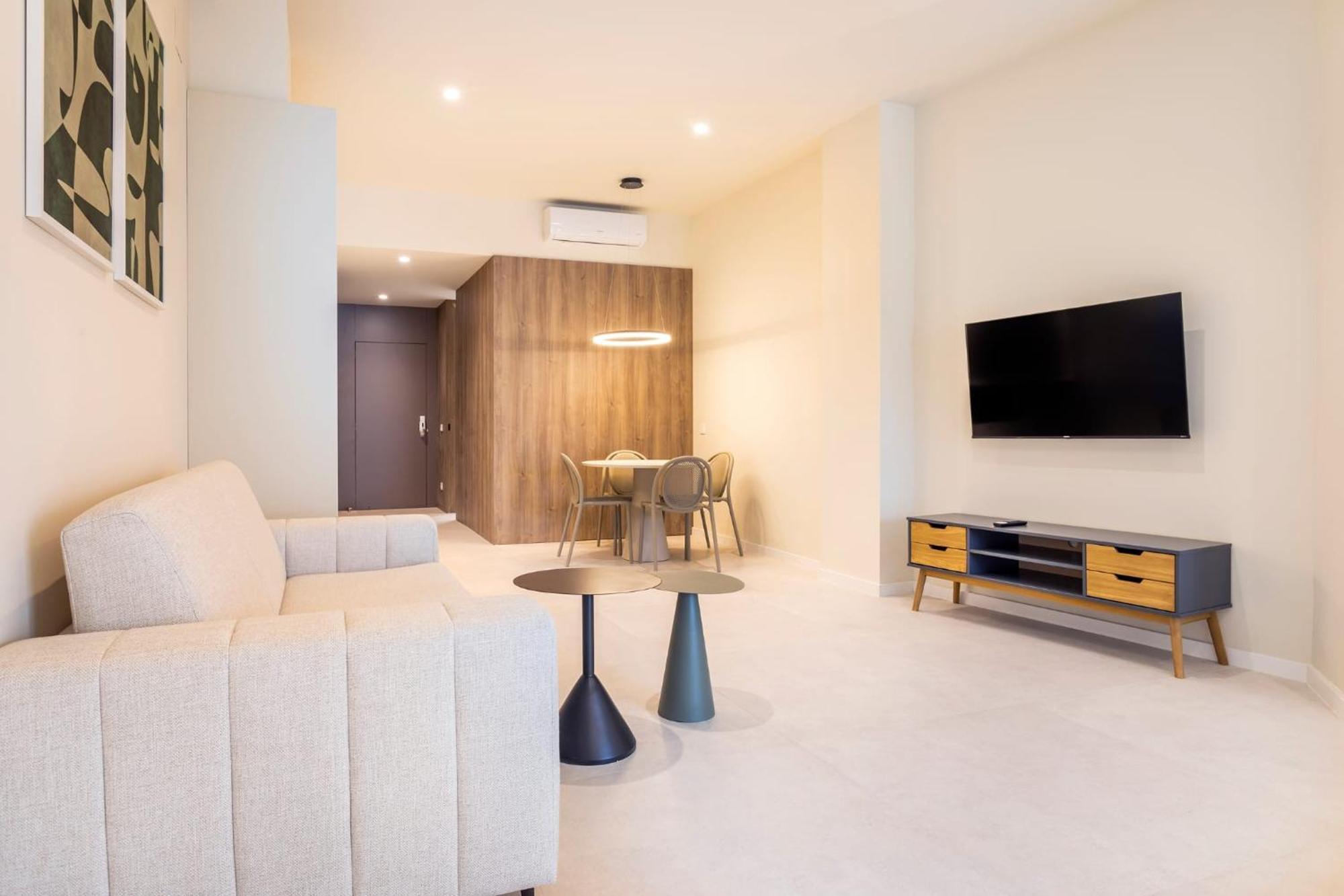 Apartment North Station Pen-suites *