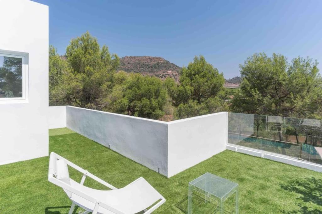 Calma Villa. De Lujo, Jacuzzi Y Piscina * Valencia