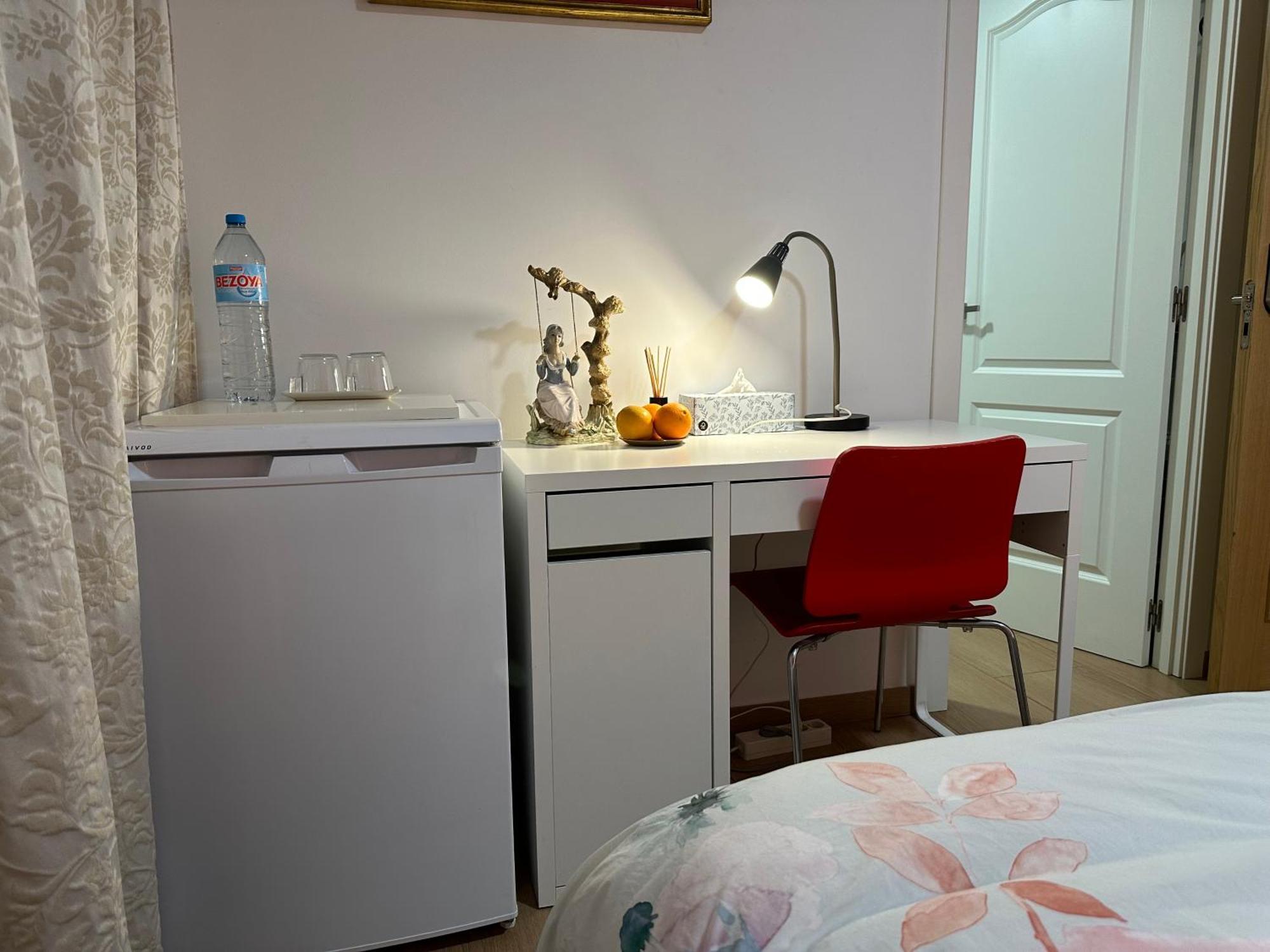 Mirador 2 Del Mercado - Con Bano Privado En El Centro De La Ciudad Vella Habitación en casa particular *