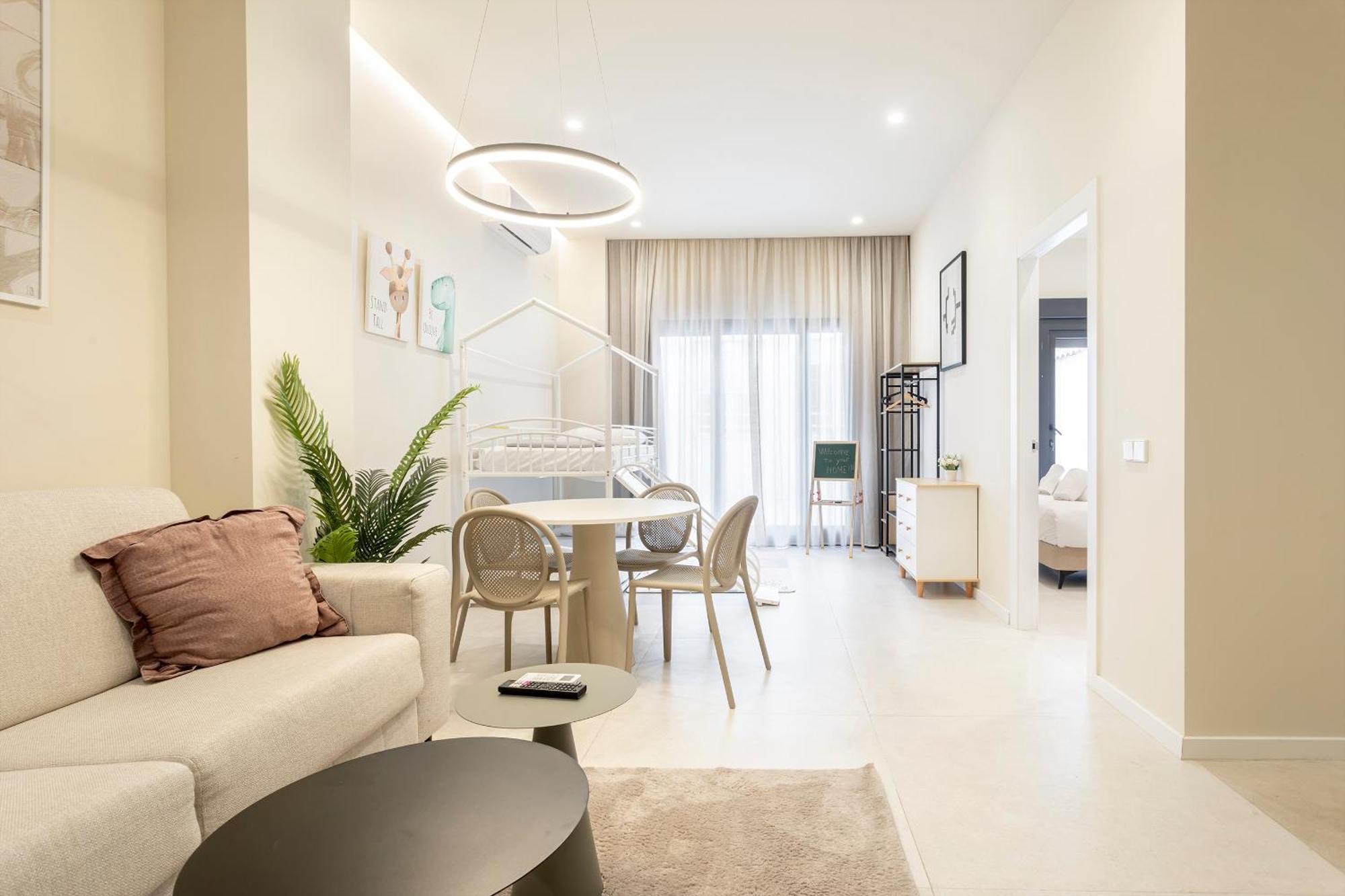 North Station Pen-suites Valencia