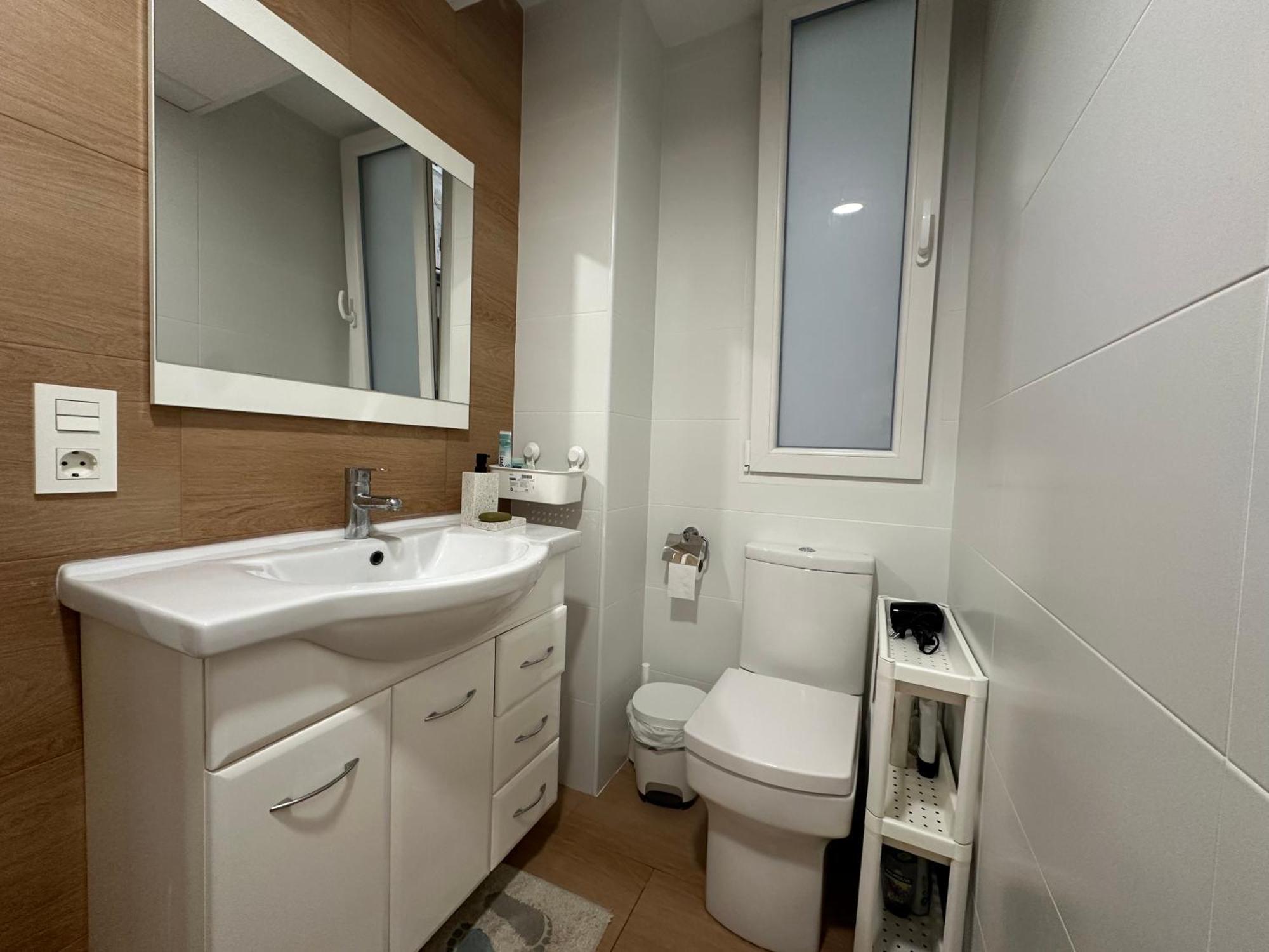 Habitación en casa particular Mirador 2 Del Mercado - Con Bano Privado En El Centro De La Ciudad Vella *