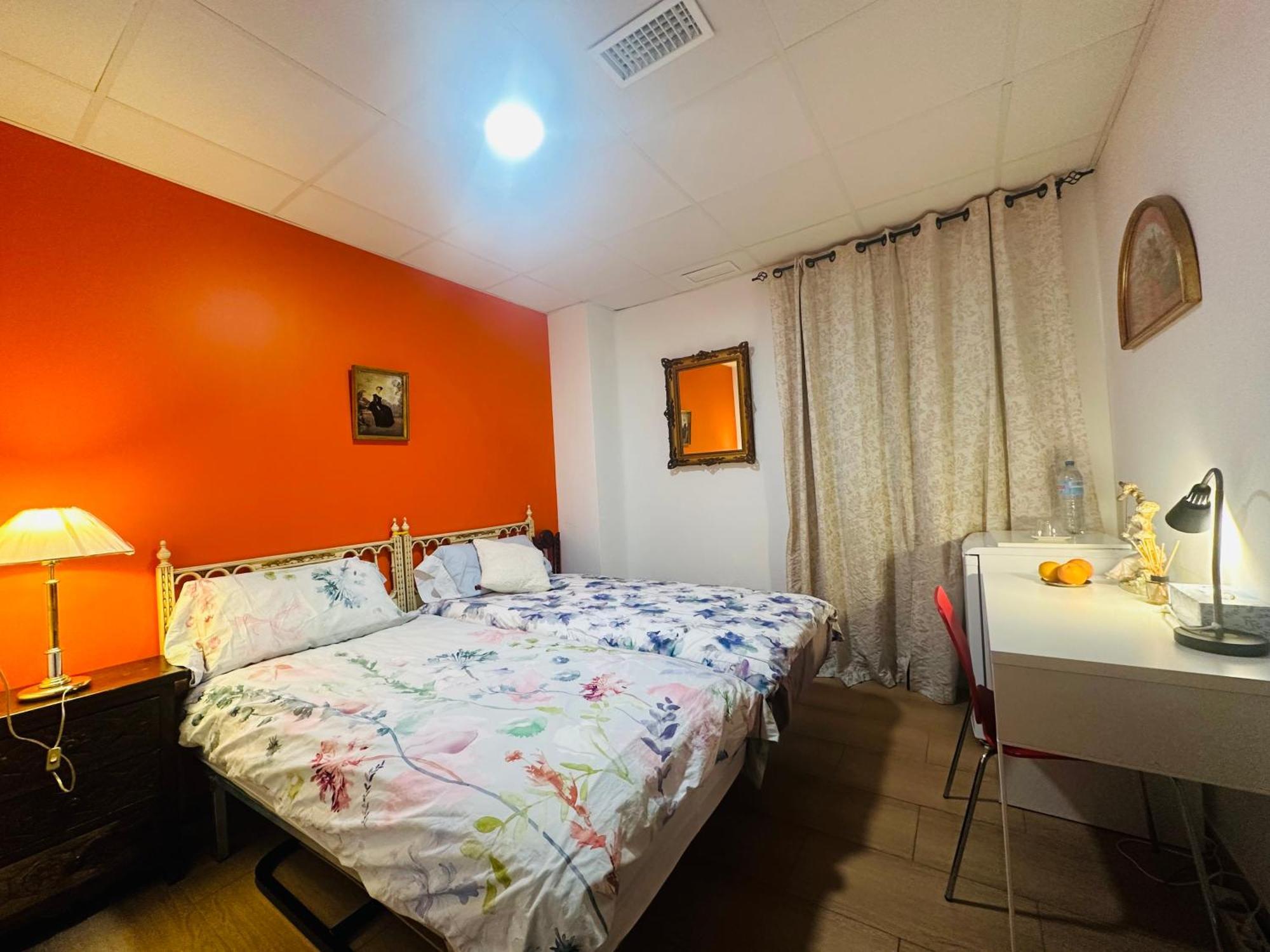 Mirador 2 Del Mercado - Con Bano Privado En El Centro De La Ciudad Vella Habitación en casa particular Valencia