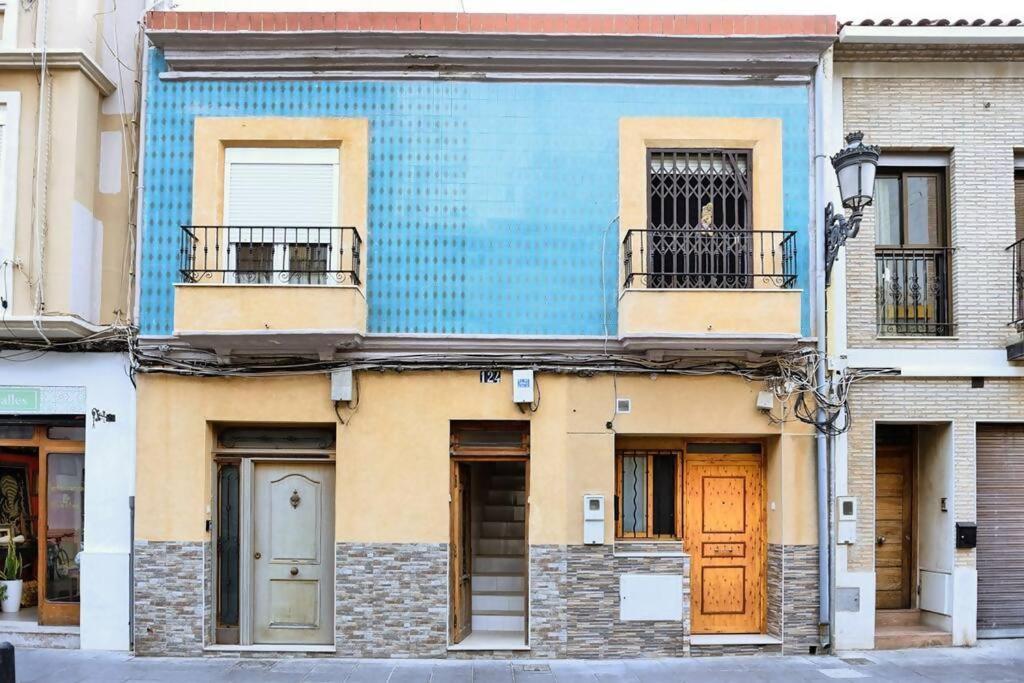 Apartamento Acogedor Con Terraza Privada En La Playa Valencia