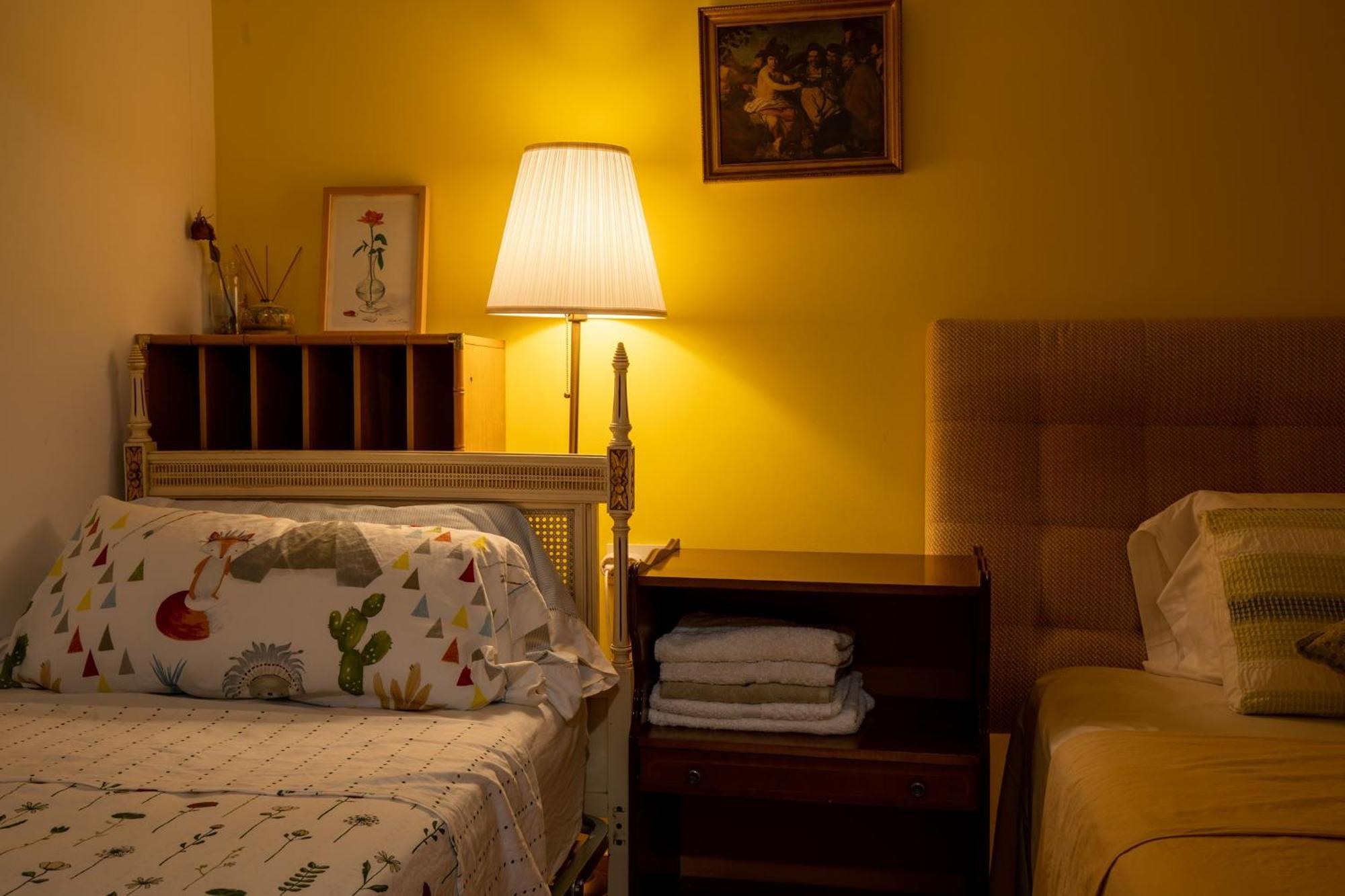 Habitación en casa particular Mirador 2 Del Mercado - Con Bano Privado En El Centro De La Ciudad Vella Valencia